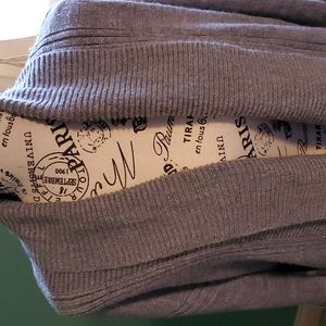 AEROPOSTLE GRAY SWEATER SZ SM